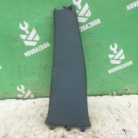 Обшивка стойки Рено Сценик