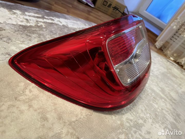 Фонарь renault логан седан левое