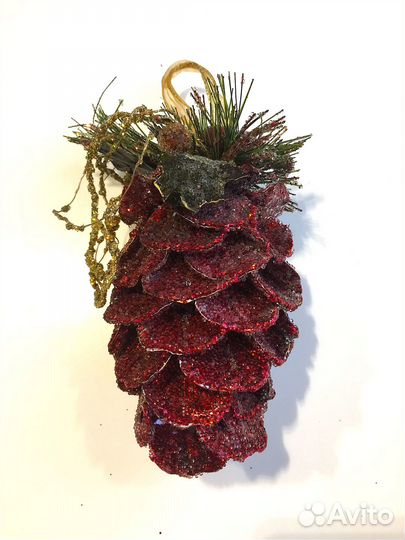 Елочные игрушки - шишки и цветы