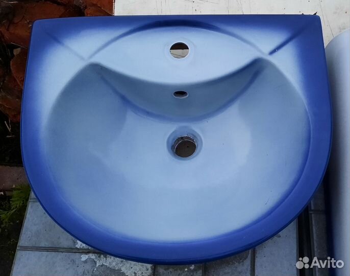 Раковина с пьедесталом