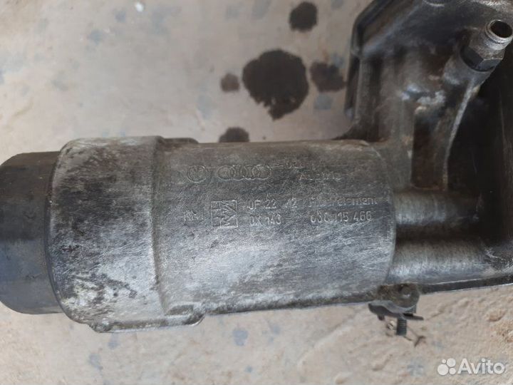 Корпус масляного фильтра передний Volkswagen