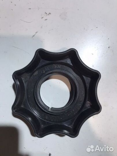 Крепление запасного колеса Skoda Octavia 5E5 cjza