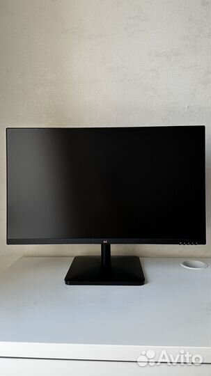 Монитор ViewSonic 27