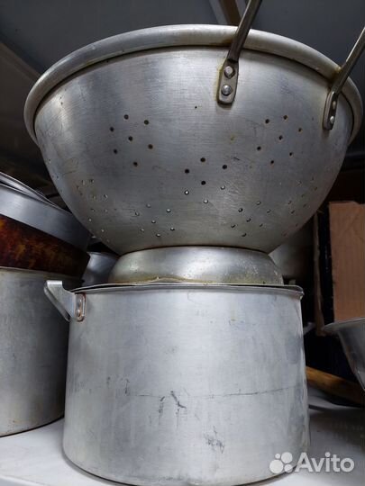 Кастрюля алюминиевая