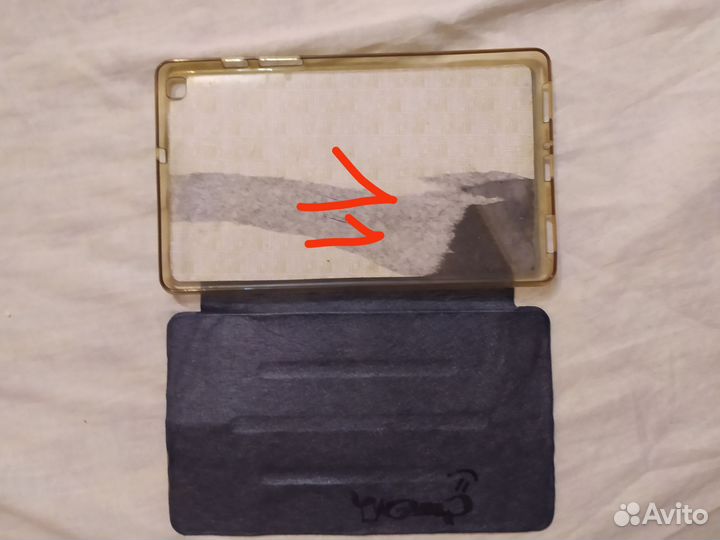 Чехлы на телефон,планшет