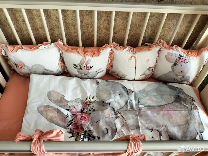 Детская кроватка