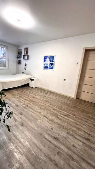 3-к. квартира, 79 м², 13/17 эт.