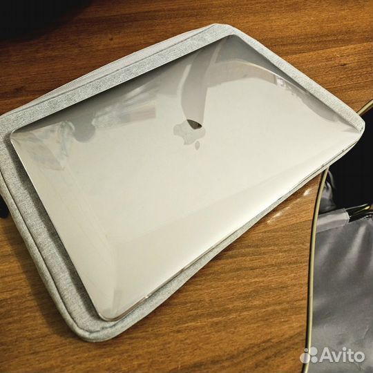 MacBook Air 13 2020 M1 8GB 256GB SSD
