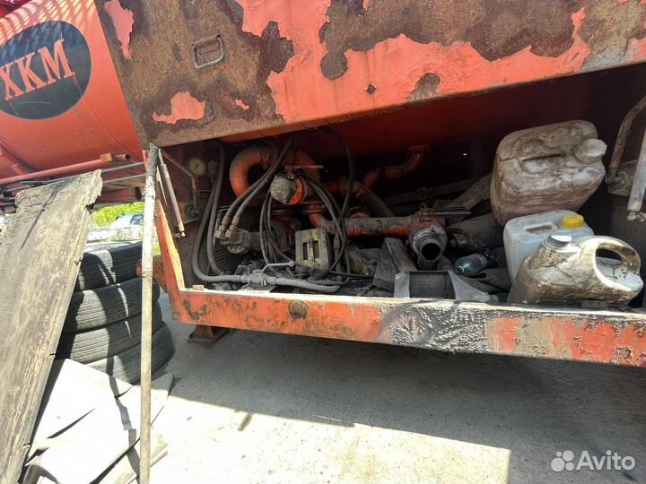 Полуприцеп бензовоз Бецема БЦМ-108, 2002