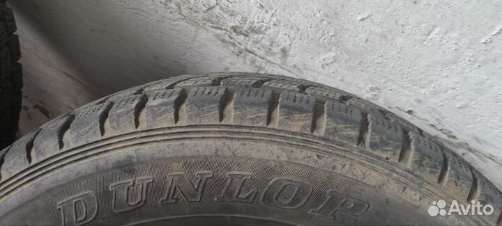 Dunlop Grandtrek SJ6 215/70 R16