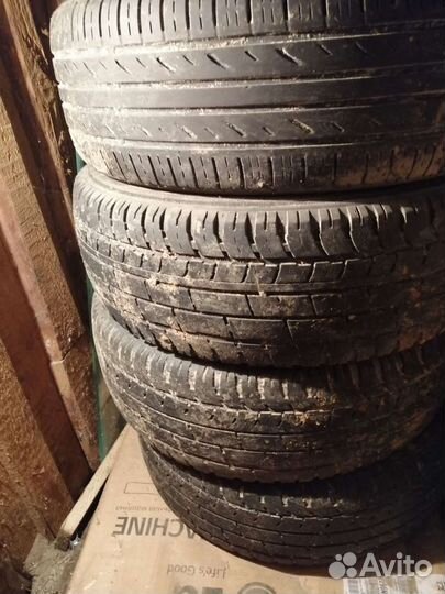 Kumho Solus KH16 215/65