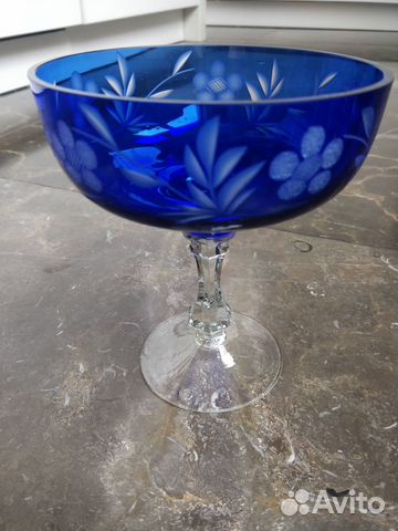 Ваза на ножке для фруктов конфет СССР цветная