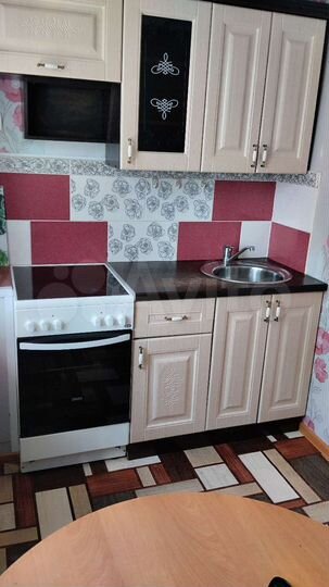 3-к. квартира, 60 м², 2/3 эт.