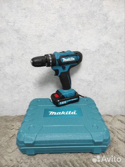 Шуруповерт makita