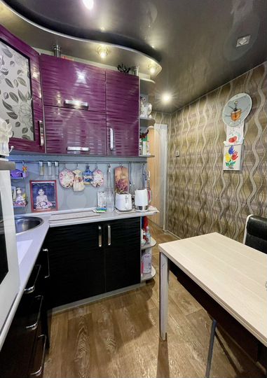 3-к. квартира, 58 м², 1/4 эт.