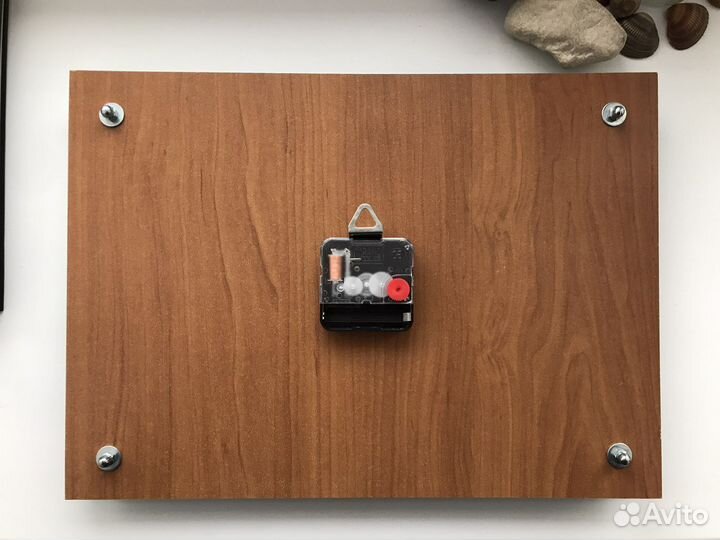 Часы настенные прямоугольные