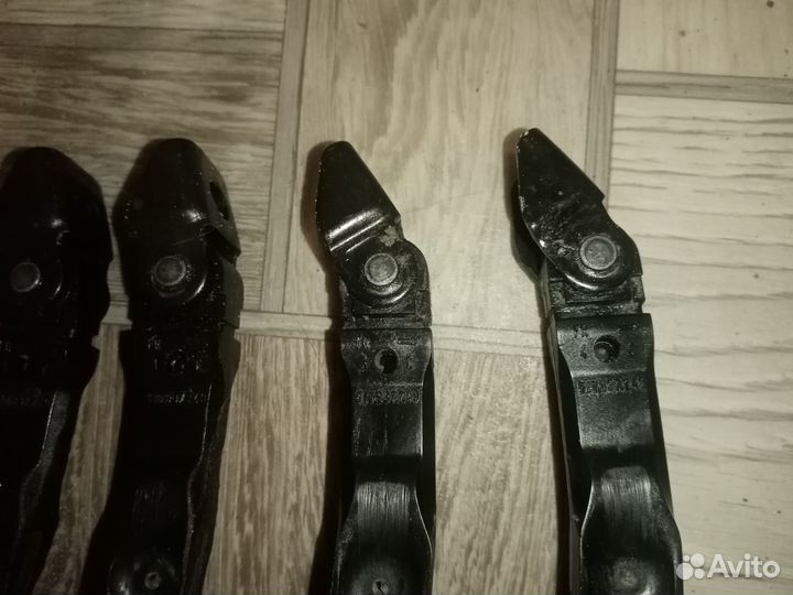 Ограничители двери VAG 5J0837249C (4 шт.)