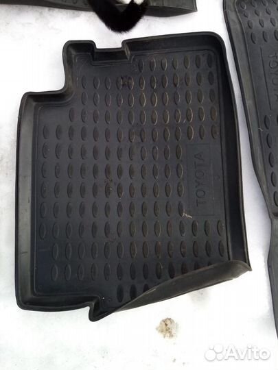 Автомобильные коврики toyota camry