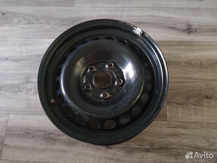 Диск r 15 металлический, штампованный