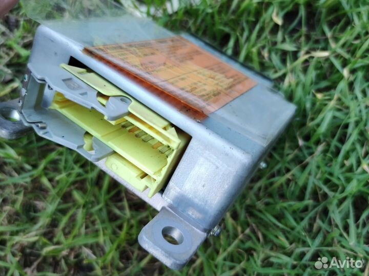 Блок srs nissan presea