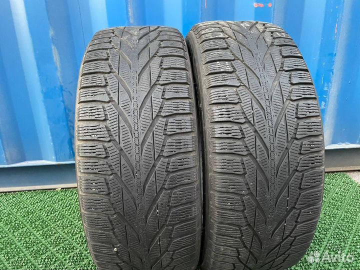 Nokian Tyres Hakkapeliitta R2 SUV 235/60 R17 124R