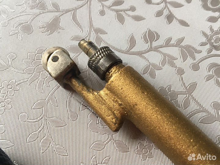 Зажигалка золотистая, ручная авторская работа