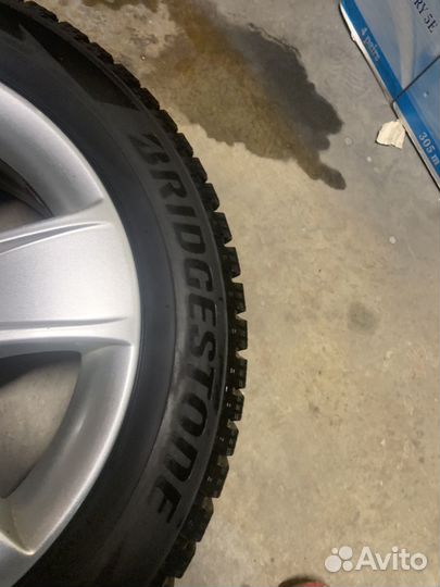 R16 Bridgestone Blizzak Spike-02 SUV 205/55, PCD 5x112 DIA 57.1