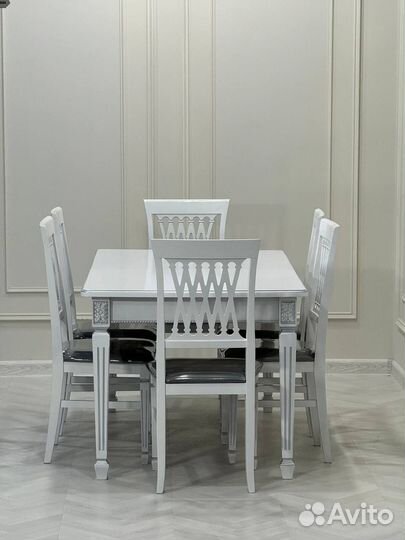 Столы и стулья для кухни. В наличии