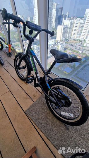 Детский велосипед Trek 16