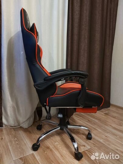 Компьютерное кресло