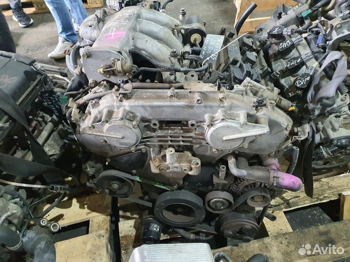 Nissan Murano двигатель 3.5 л. VQ35DE