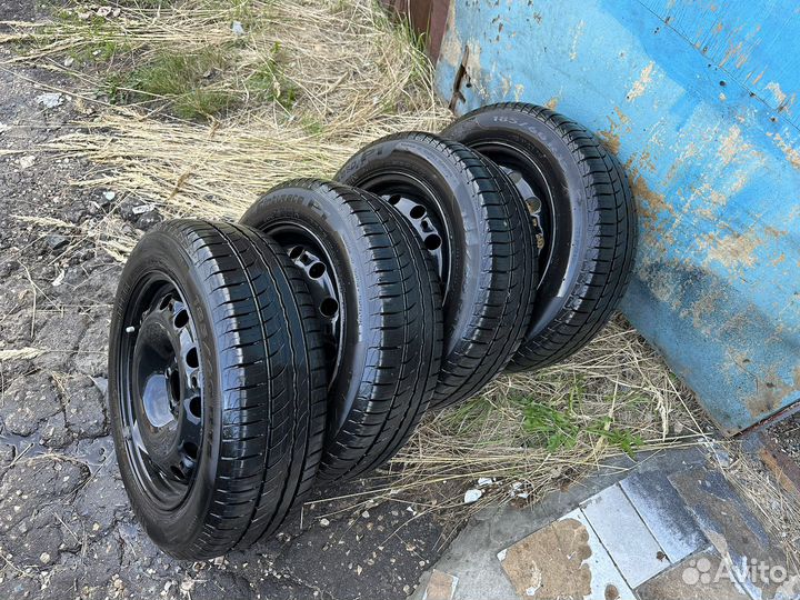 Колеса на volkswagen polo r15,rapid 2022года