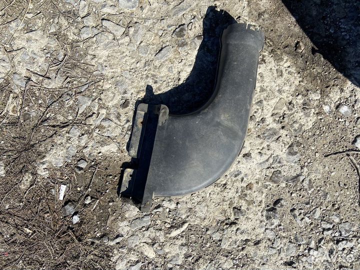 Корпус воздушного фильтра мицубиси pajero 3