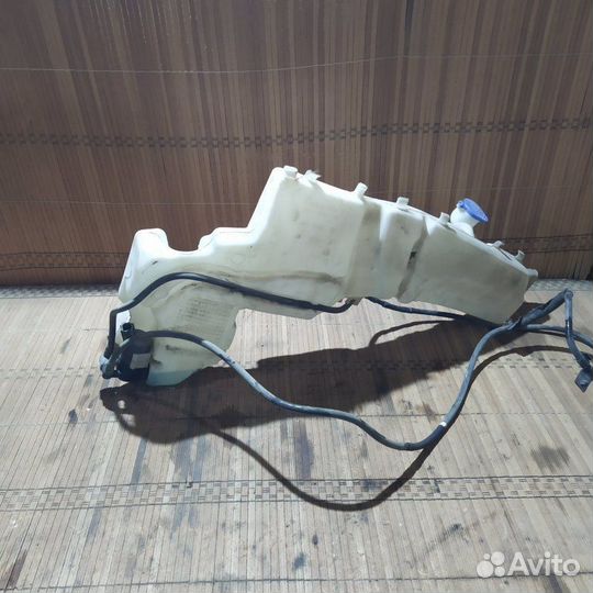 Бачок стеклоомывателя Ford Focus 2 универсал 1