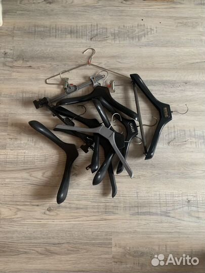 Плечики вешалки