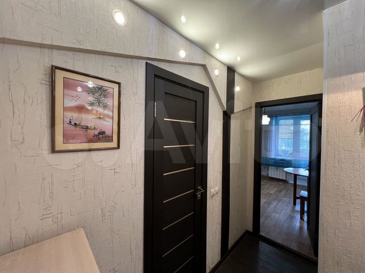 2-к. квартира, 48 м², 2/9 эт.
