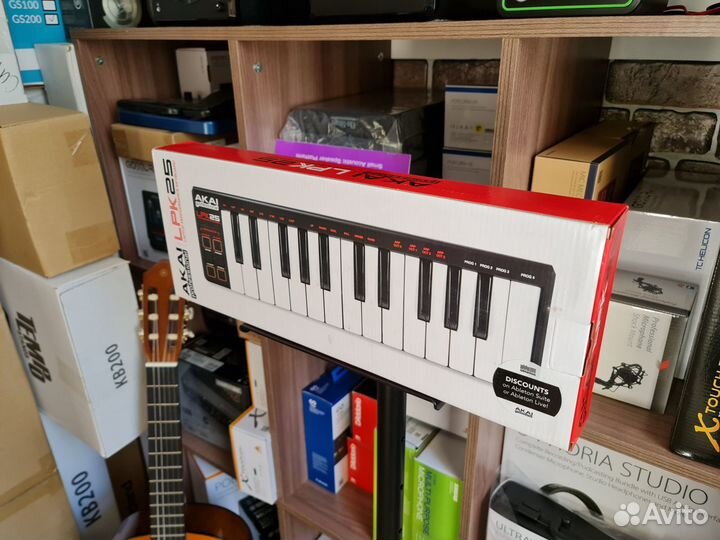 Миди клавиатура Akai PRO LPK25 Новая Гарантия