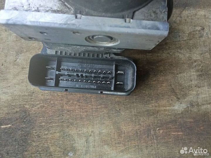 Блок ABS Mazda Axela 2003-2009