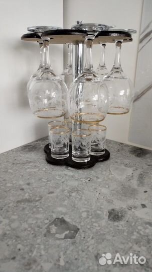 Комплект бокалов и рюмок