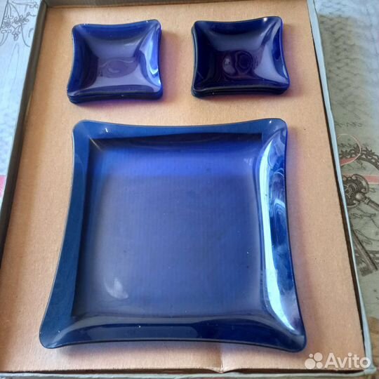 Ваза для фруктов на ножке цветное стекло СССР