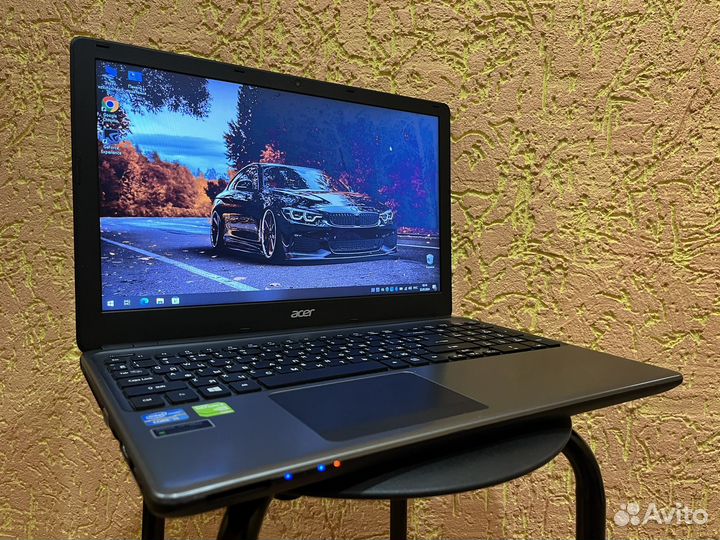 Игровой ноутубк Acer Core i5/2видеокарты/8gb/500gb