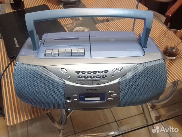 Магнитолы Sony и Philips для дачи