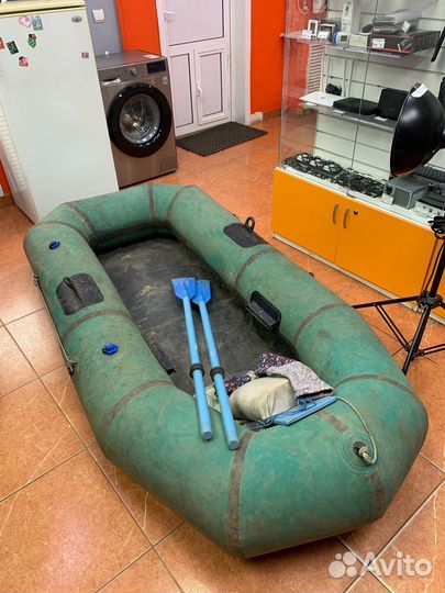 Лодка надувная 1.5метров