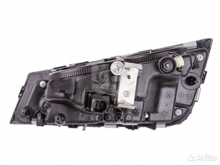 Фара противотуманная правая с дальним светом