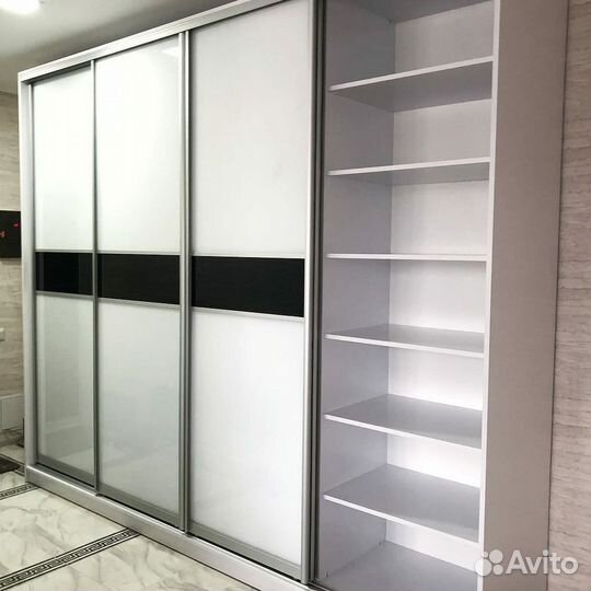 Стенка в гостиную