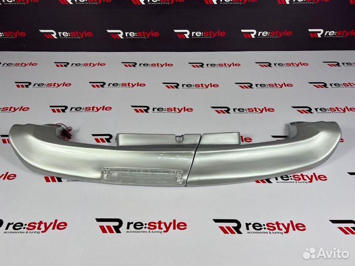 Спойлер Toyota Land Cruiser 105 D1557