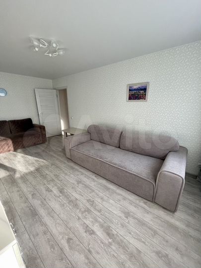 2-к. квартира, 43 м², 1/2 эт.