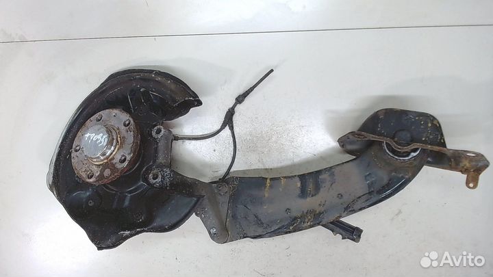 Ступица (кулак, цапфа) Volkswagen Passat CC, 2012