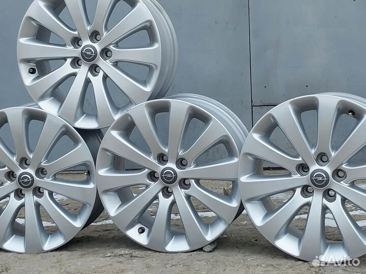 Диски литые r17 5x105