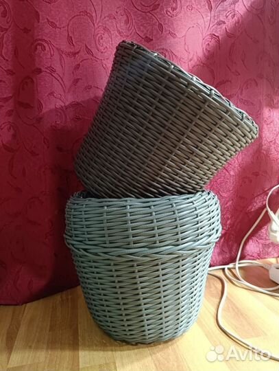 Кашпо из искусственного ротанга